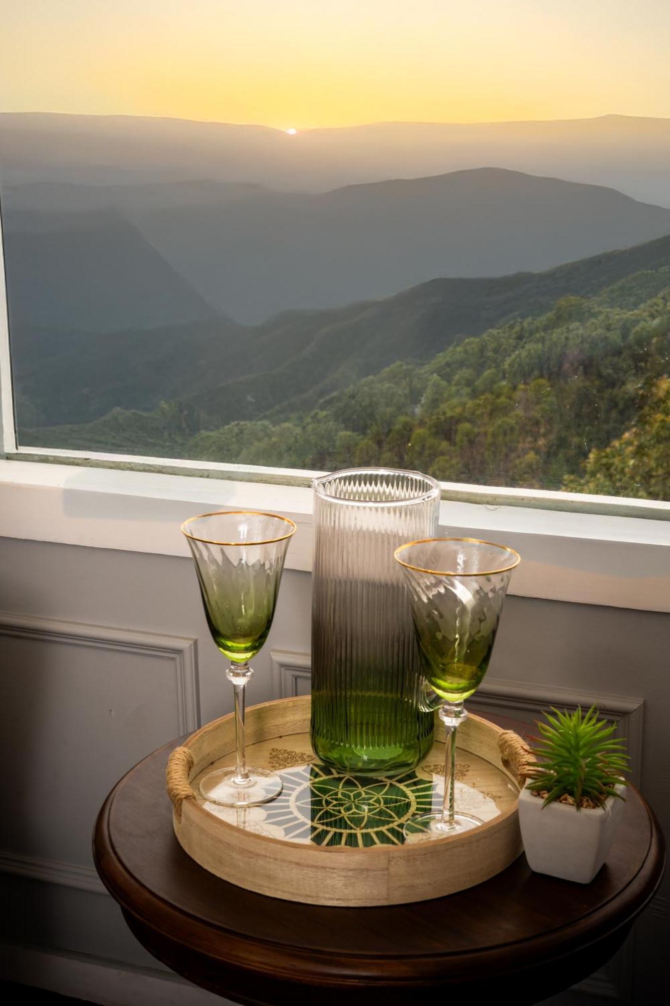 Hotel Crags Далхаузи Экстерьер фото